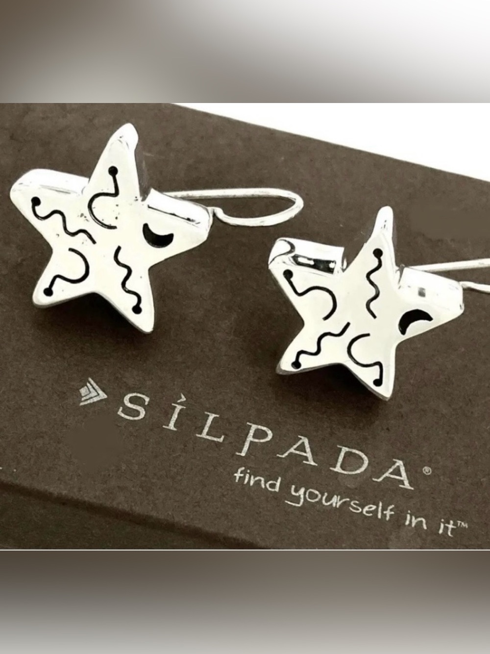 Silpada
Silpada RARE HTF Sterling Chunky Star Crescent Moon Earrings ⭐️🌙!